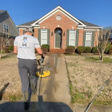 House-washing-and-Sidewalk-Cleaning-in-Red-Bank-TN 0