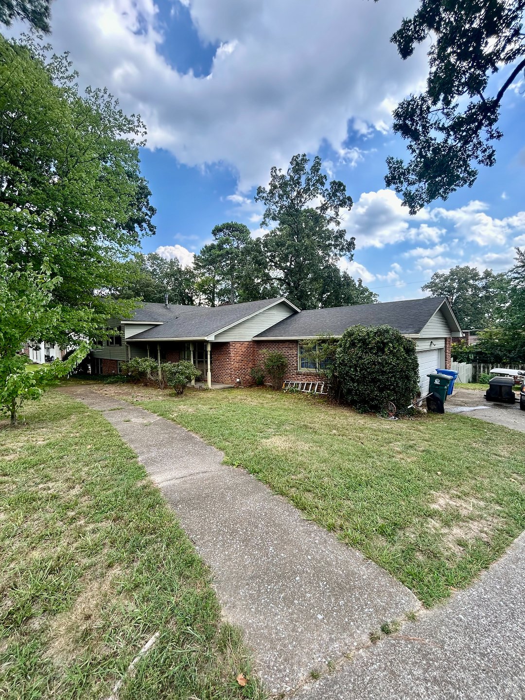 Roof Cleaning in Chattanooga, TN 2